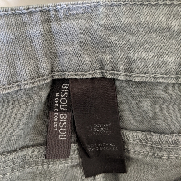 Jeans - Picture 4 of 5